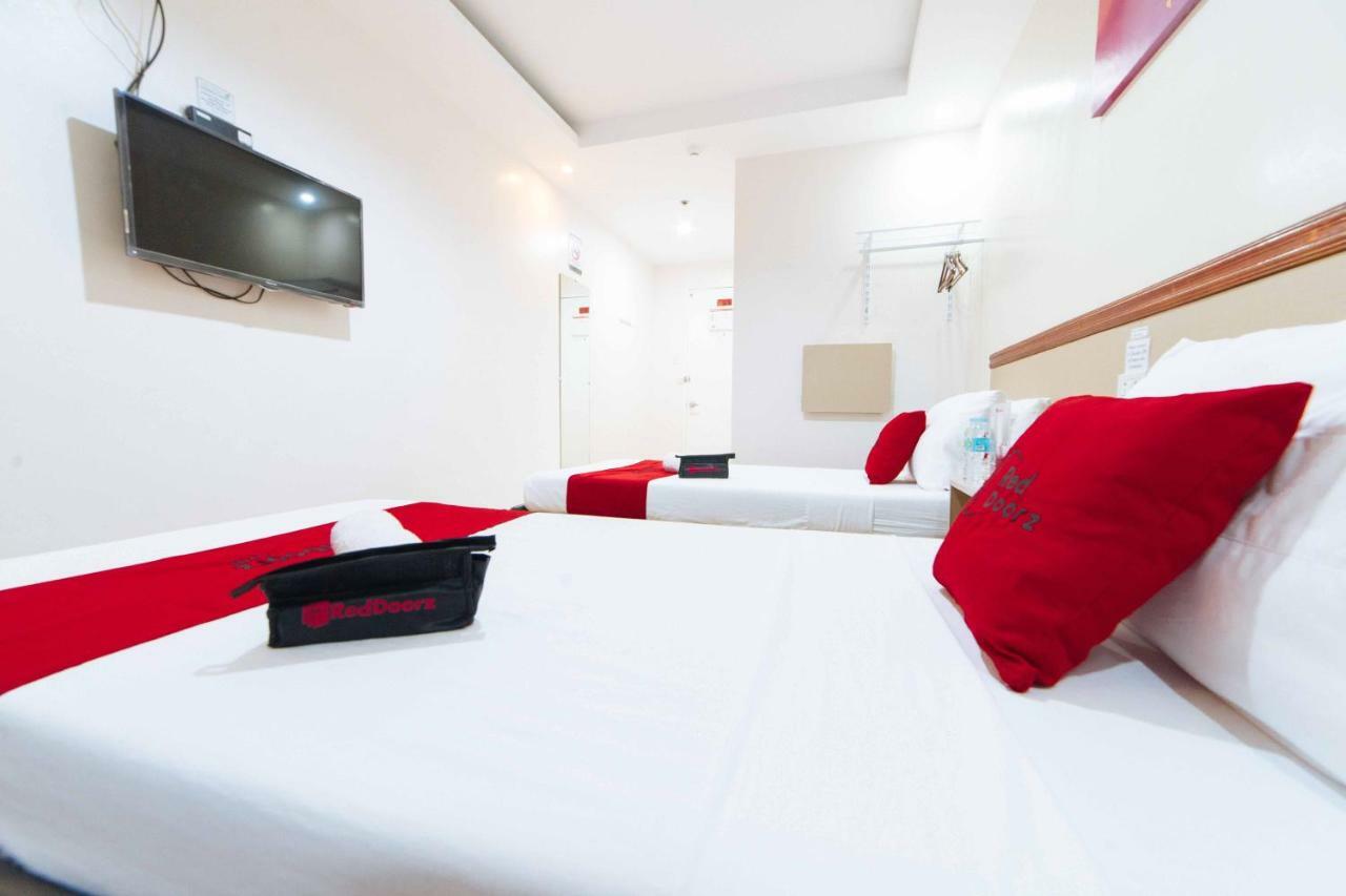Reddoorz Plus Near Sm Lanang Davao City Kültér fotó